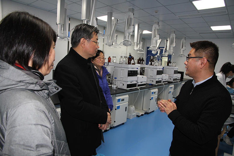 舌头伸进去添的我好爽