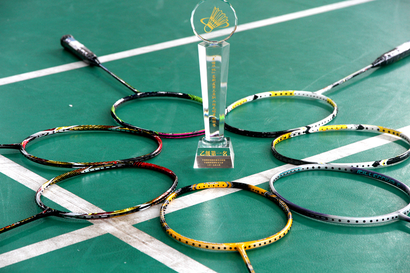 舌头伸进去添的我好爽