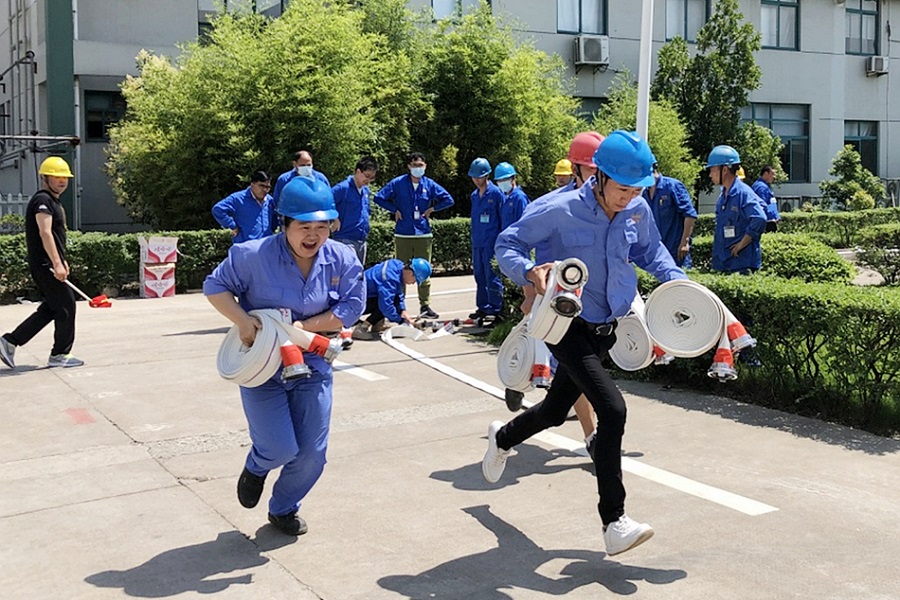 舌头伸进去添的我好爽