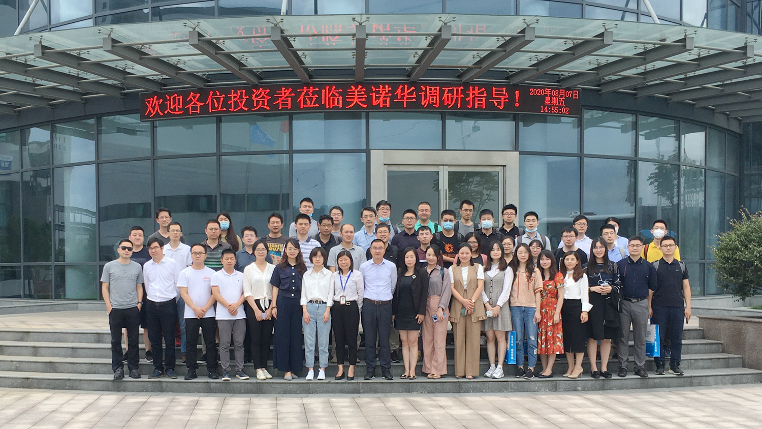 舌头伸进去添的我好爽