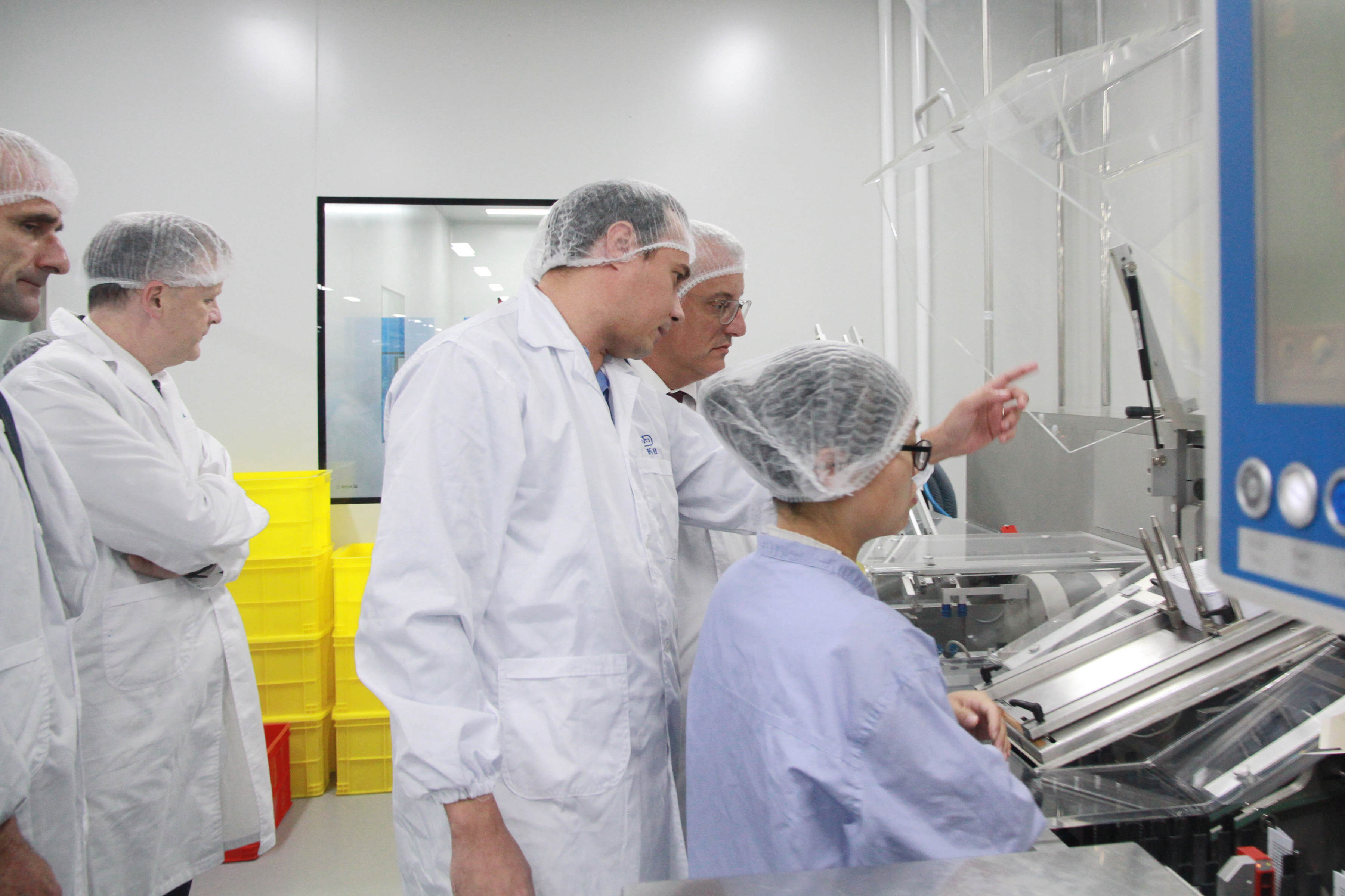 舌头伸进去添的我好爽